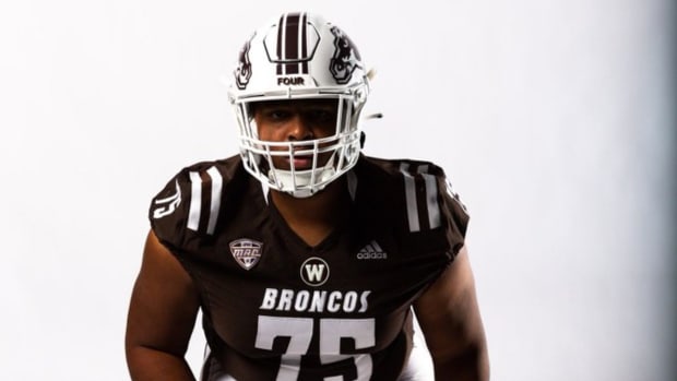 Western Michigan Offensive Lineman Eleasah Anderson